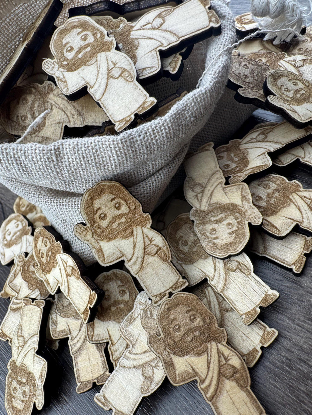Wooden Jesus Token – Laser-Engraved Pocket Faith Keepsake (Approx. 1.5 inches)