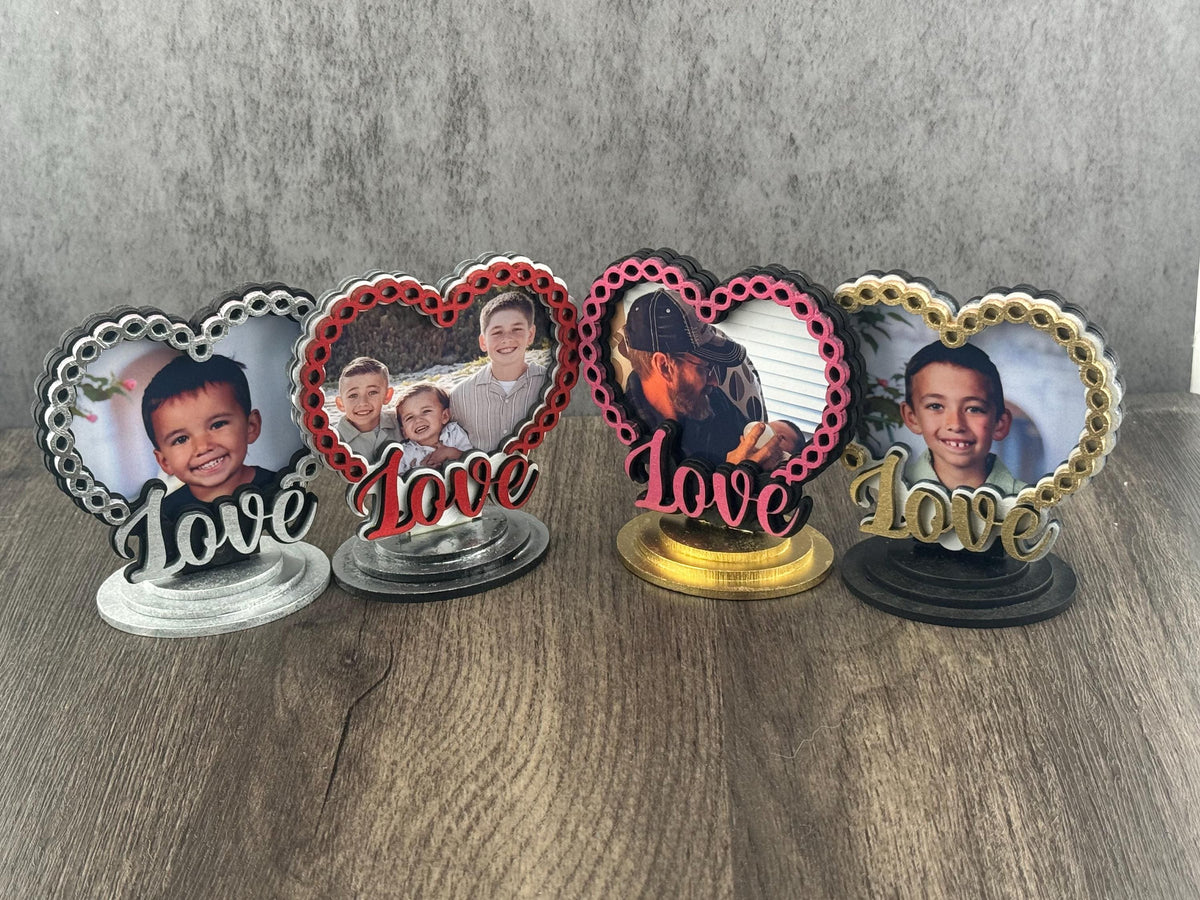 Love” Heart Photo Frame – Magnetic Picture Holder