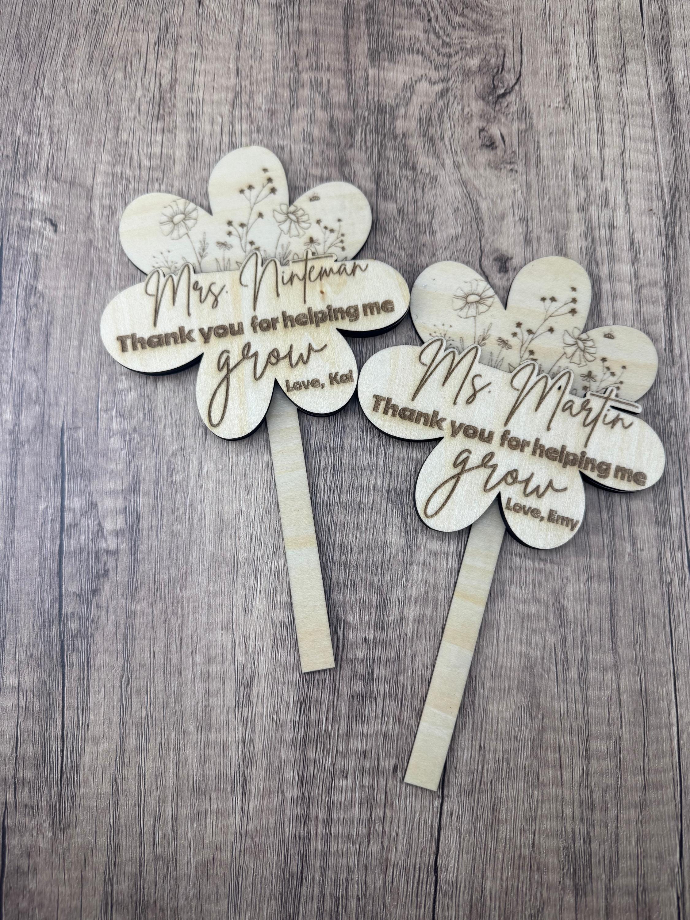 Personalized Wooden Flower Gift Card Holder - Teacher Appreciation Gift